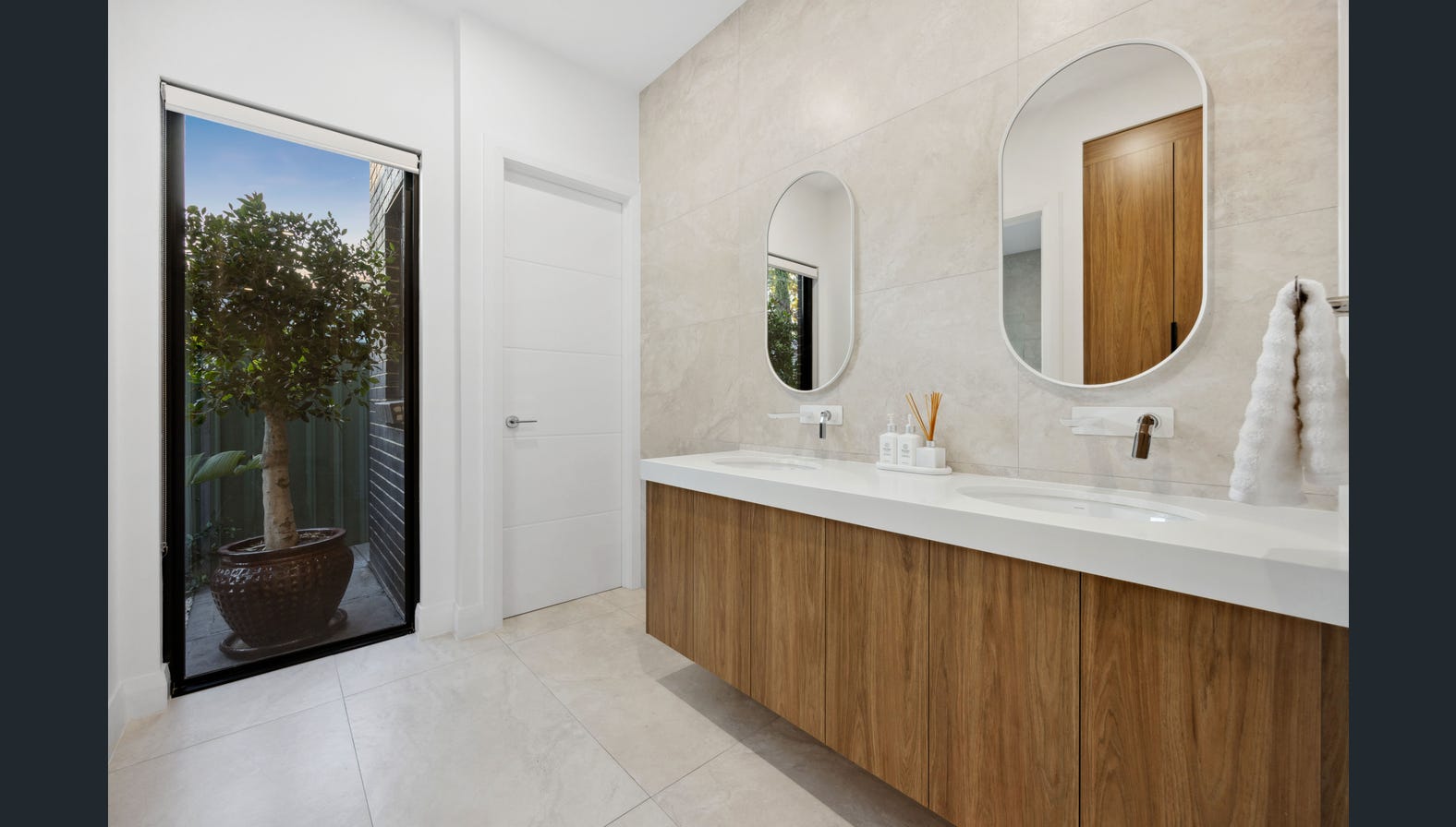 BATHROOM VANITIES